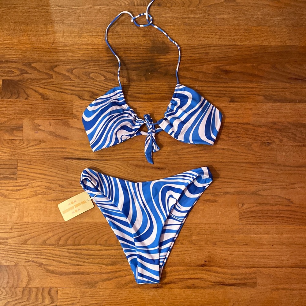 NWT Aurelle blue and white striped bikini